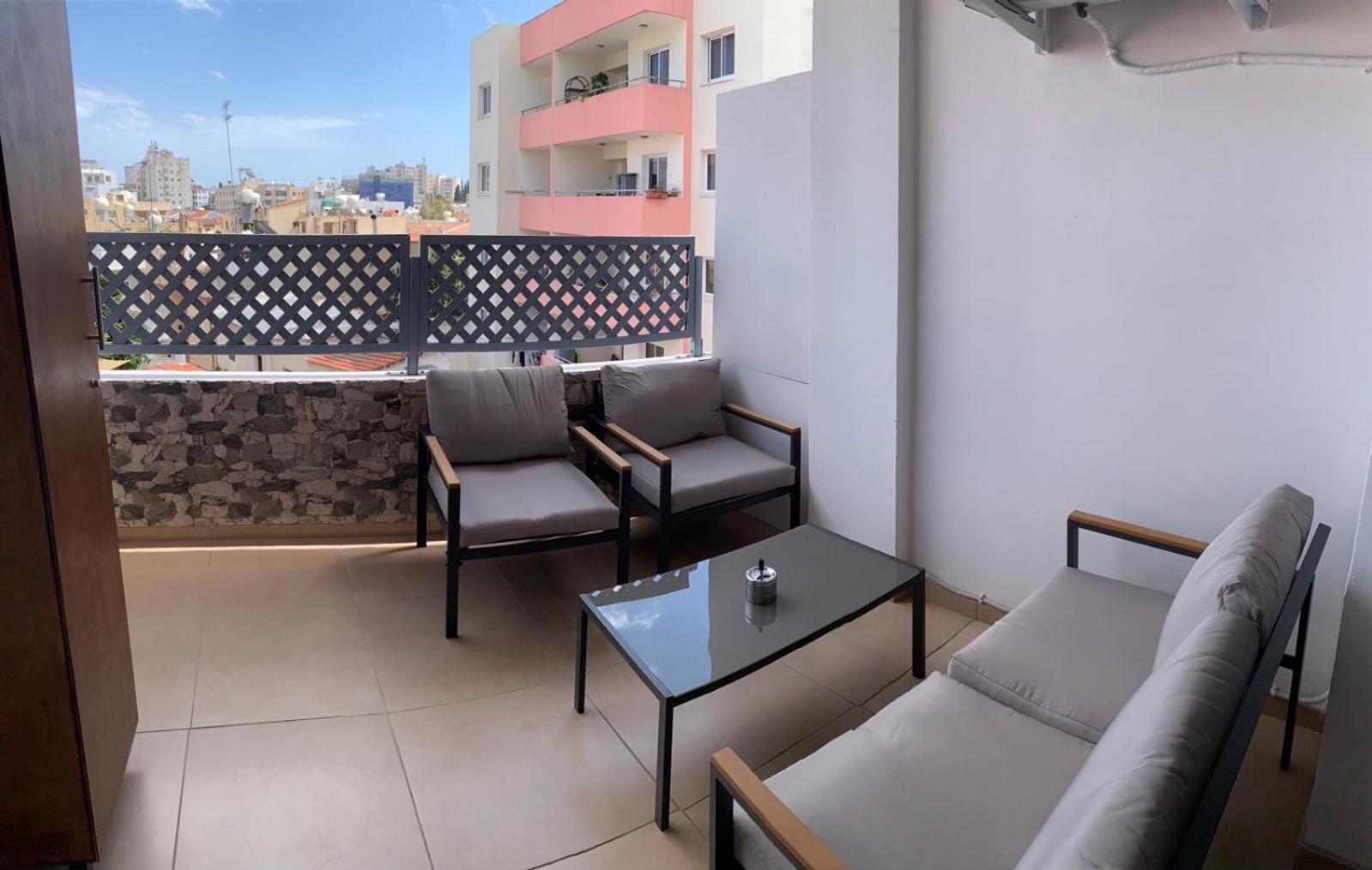 Apartment Sunshine Escape